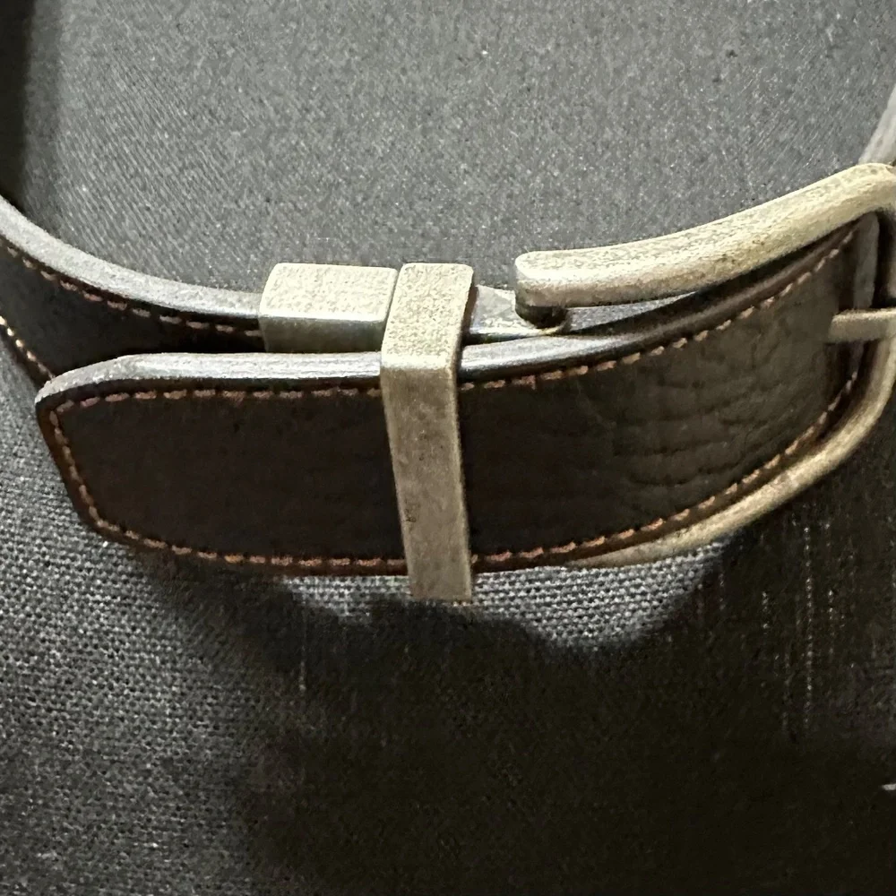 Black & Brown Reversible Belt Genuine Leather. Size LM (8-12) Kids.